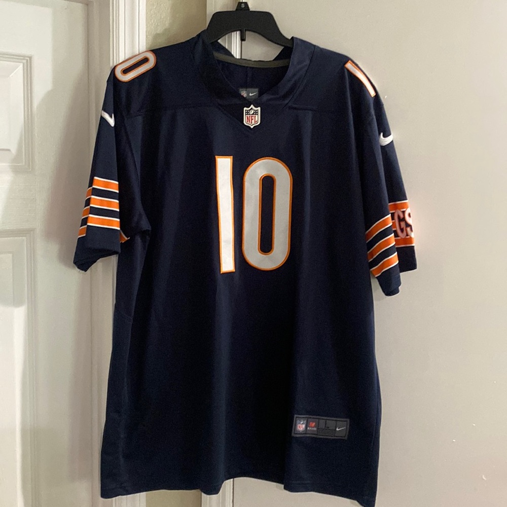 NFL Chicago Bears jersey size large new without tags